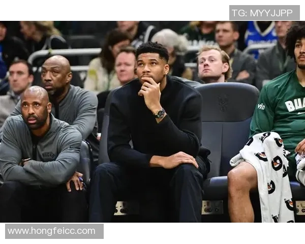 足球十号球星遭遇重大腿部伤病困扰 恢复之路充满挑战